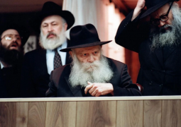 "לבקר בהיכלו" - תשורה מיוחדת לאורחי המלך